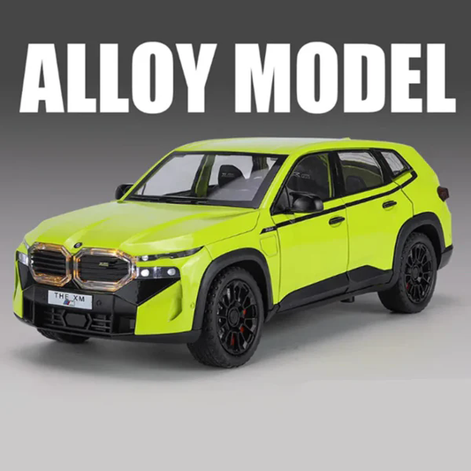 1:24 BMW XM SUV Die Cast