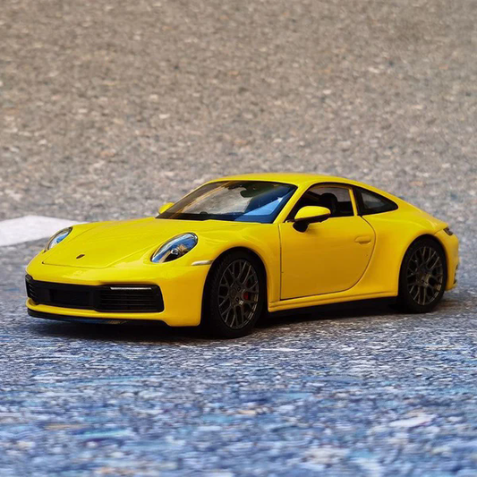 1:24 Porsche 911 Carrera 4S Coupe Die Cast