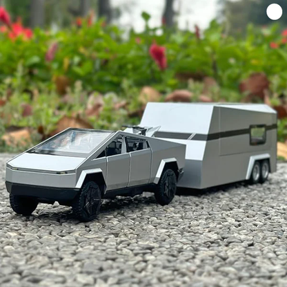 1:24 & 1:32 Tesla Cyber Truck Die Cast